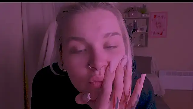 Hot_Blonda's cam snapshot