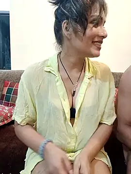 zoyarathore's cam snapshot