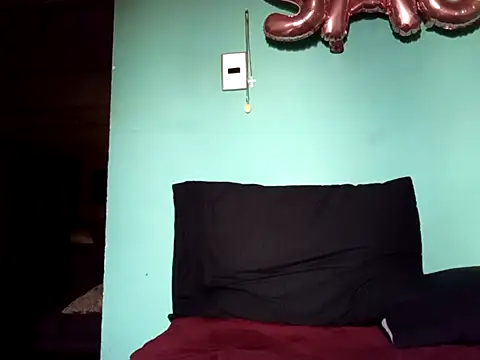 True_Di's cam snapshot