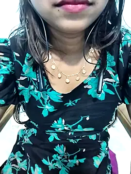 cute_mahi07's cam snapshot