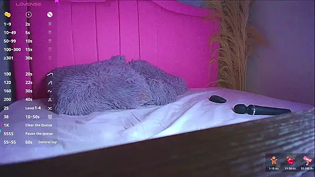 sarahrousse_'s cam snapshot