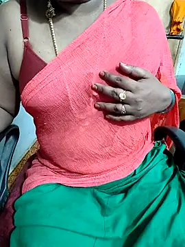 lolida69thamil's cam snapshot