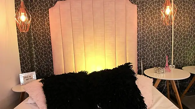 AmberHudson's cam snapshot