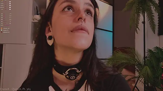 MichaellaMoon's cam snapshot