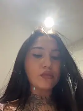 Coco-Love live sex cam