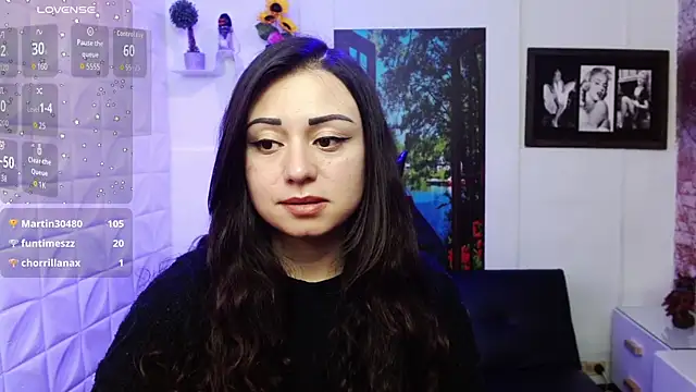 Eva_Roussell live sex cam