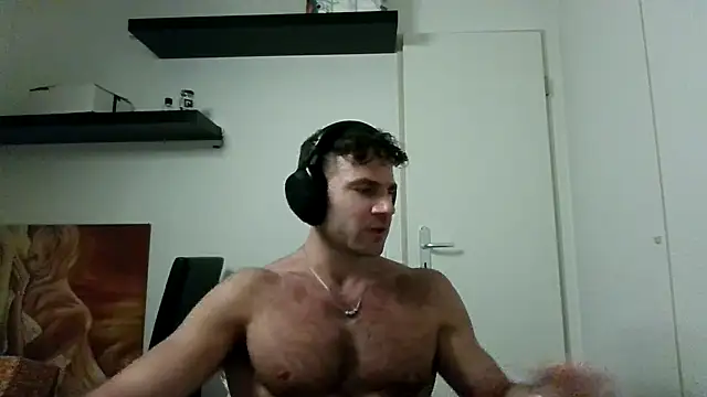 alpha-hunk's cam snapshot