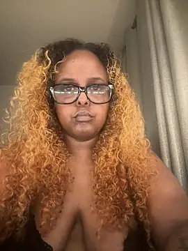 NaughtySweetxoxo's cam snapshot