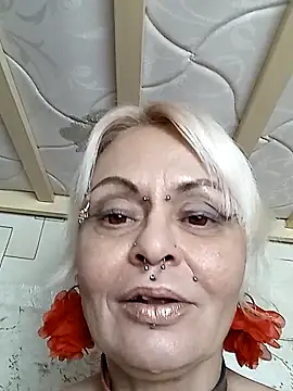 Gardener_of_Illusions's cam snapshot