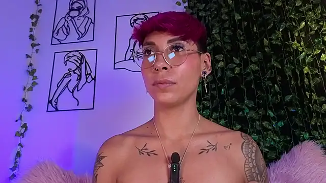 MiaMorgan_'s cam snapshot