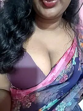 Keerthee_'s cam snapshot