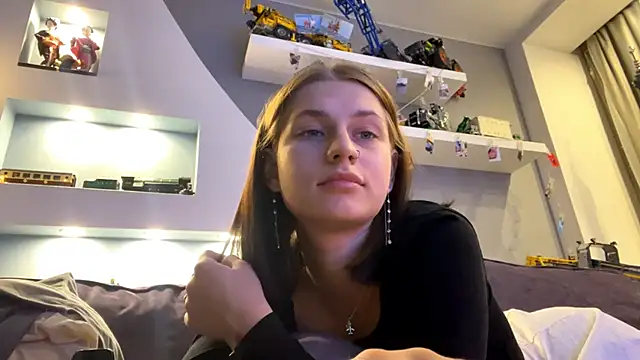 CarmaDiza's cam snapshot