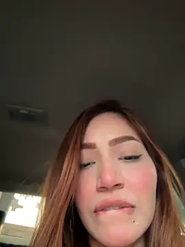 la_machhi's cam snapshot