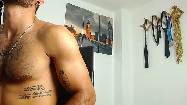 JuanBlade live sex cam