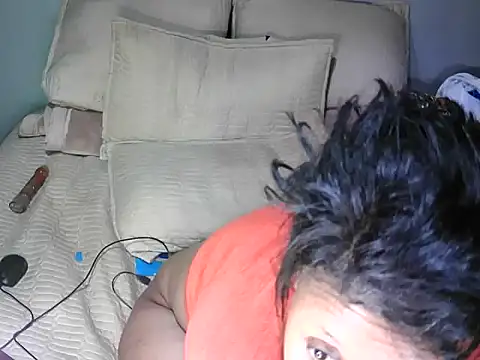 Bootyclit87xx's cam snapshot