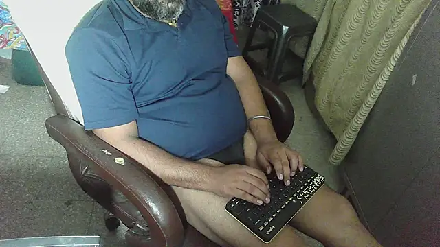 rentarob's cam snapshot