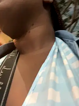 SEXYBOOBS21D live sex cam