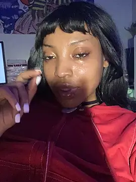 Queenkimi777's cam snapshot