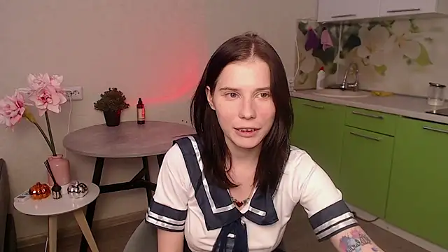 Mell_Hyees's cam snapshot