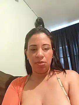 LeilaTaylor's cam snapshot