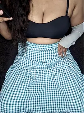 linishaltelugugirl's cam snapshot