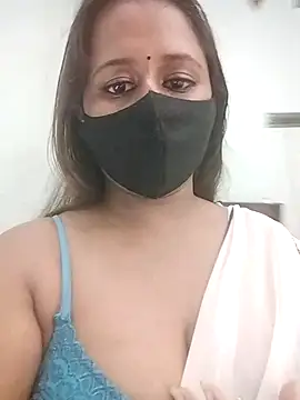 LoveLy-Soneya's cam snapshot