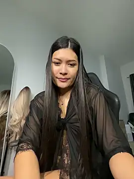 NaughtyKK_'s cam snapshot