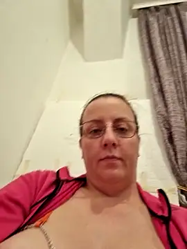 Goodass7's cam snapshot