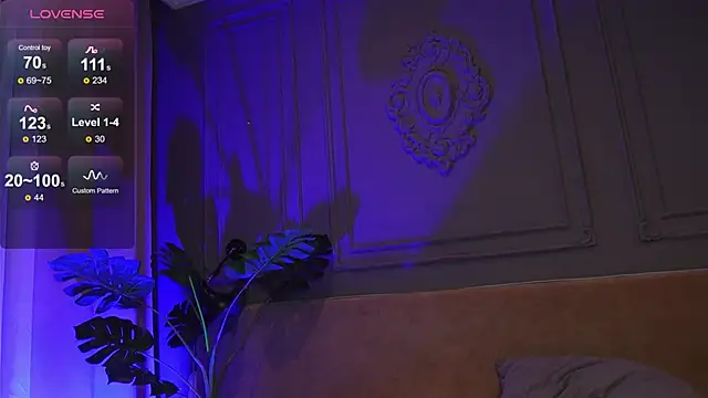 Liv_Fay's cam snapshot