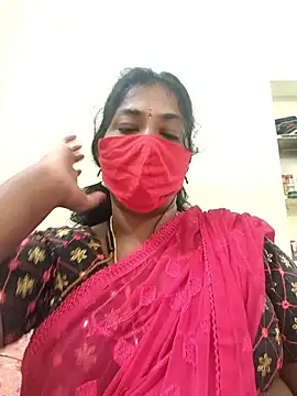 Tamil_Mithra's cam snapshot