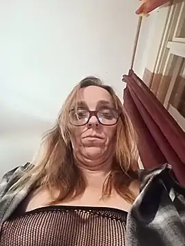 Dettybitch40's cam snapshot