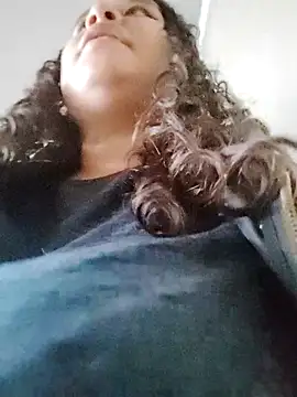 You-sexy-starr's cam snapshot