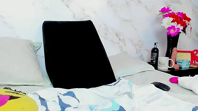 SexxyPamela's cam snapshot