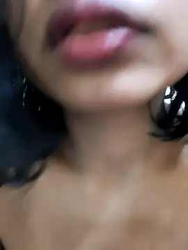 sassyy_poonam's cam snapshot