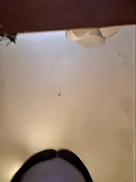 RossRoss18's cam snapshot