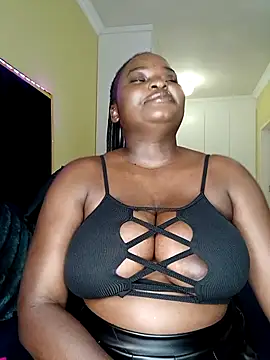 DarkButterfly99's cam snapshot