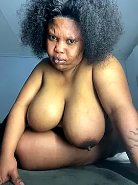 Busty-Caramel's cam snapshot