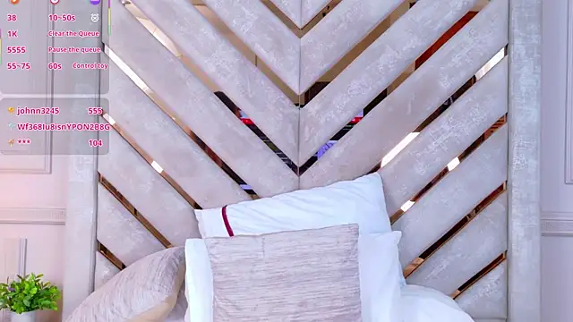 Agatha-Adams's cam snapshot