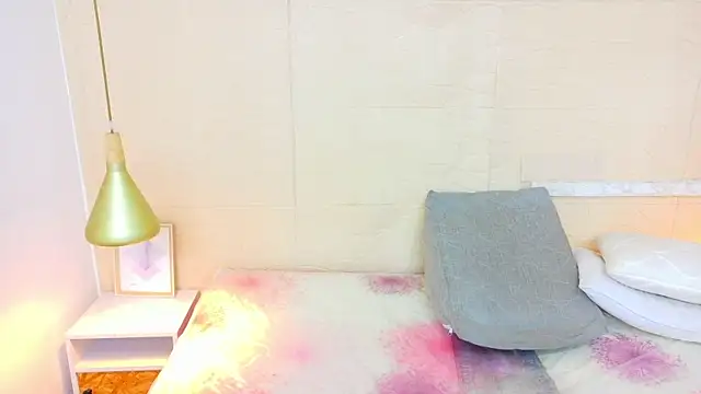 kiara_evanss's cam snapshot