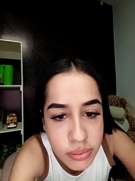 VirginPussyAnita18's cam snapshot