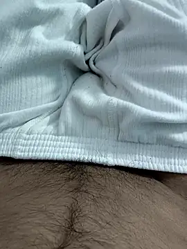 Hornyucum4me's cam snapshot