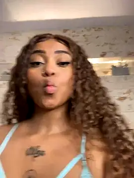 pamela_west's cam snapshot