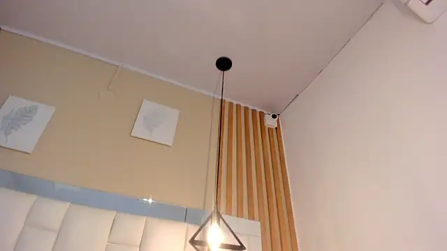 manuela_zapata's cam snapshot