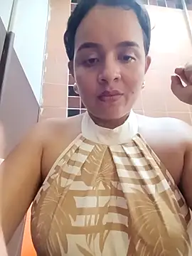 Julieth_hot-69's cam snapshot