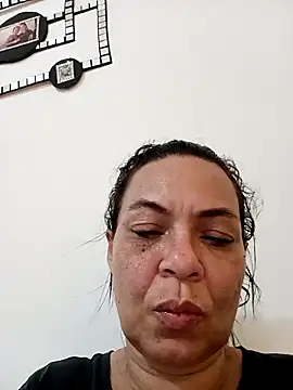 AnittaTettona's cam snapshot