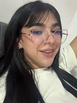 RoseCassie live sex cam