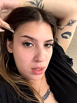 Lolykush live sex cam
