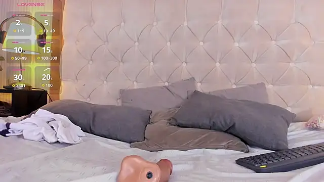 liam_twiink's cam snapshot