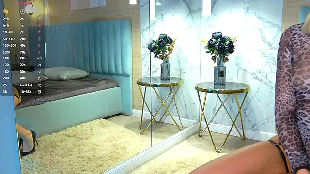 AmberShays live sex cam