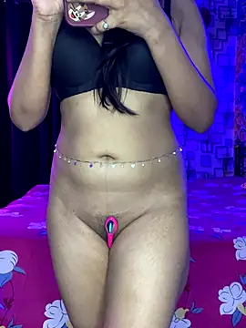 Hot_royalbhabhi live sex cam